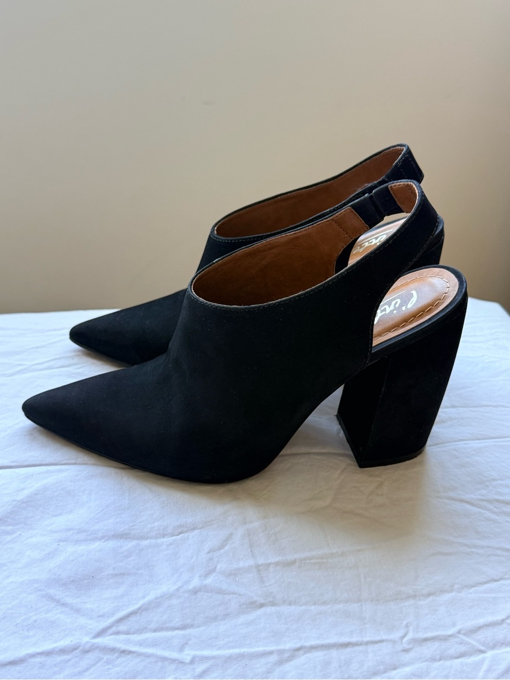 L'INTERVALLE Black Pointed Toe Slingback Heels - Picture 4 of 8